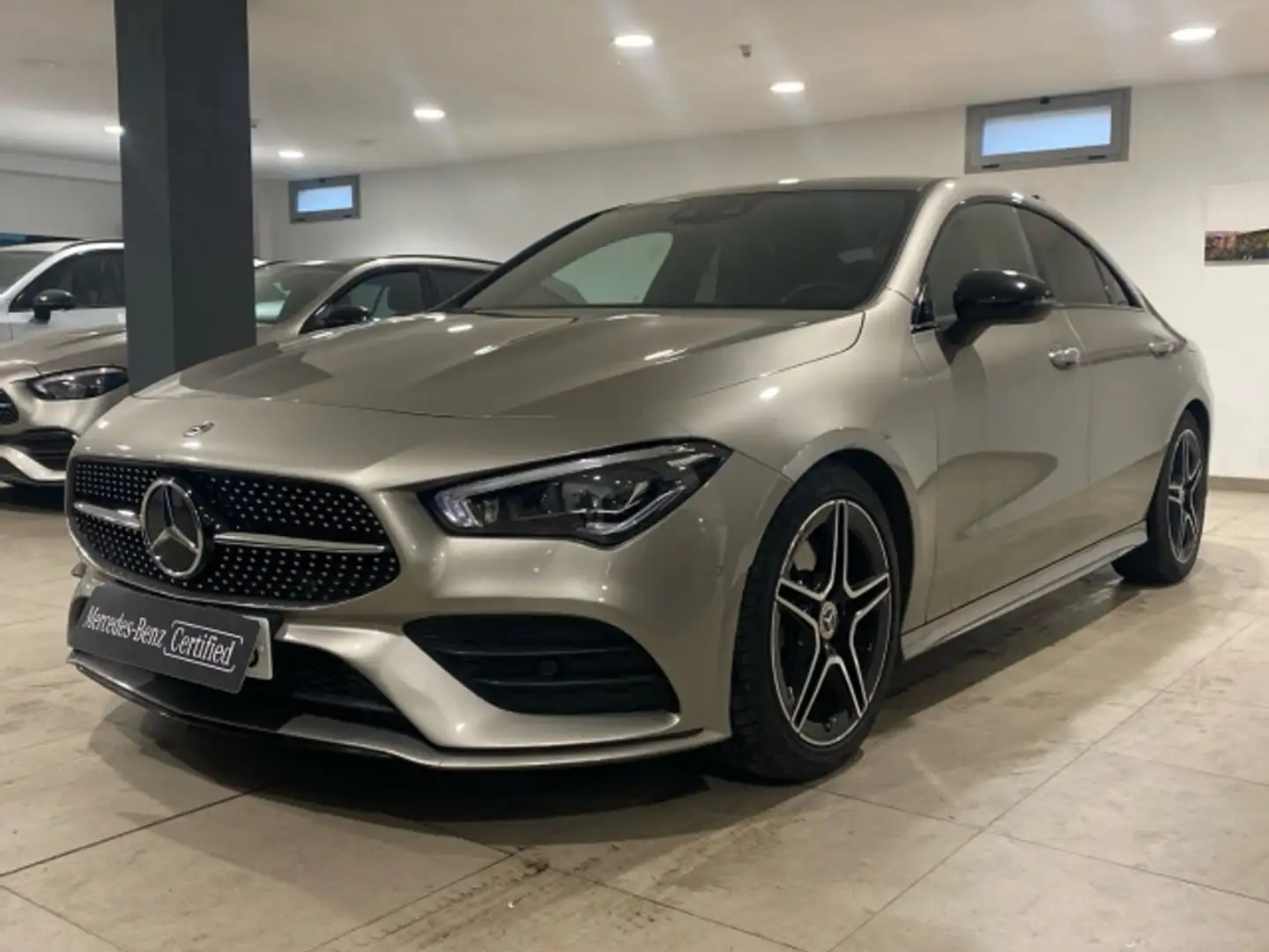 Mercedes-Benz CLA 200 CLA200d Coupé Plateado - 1