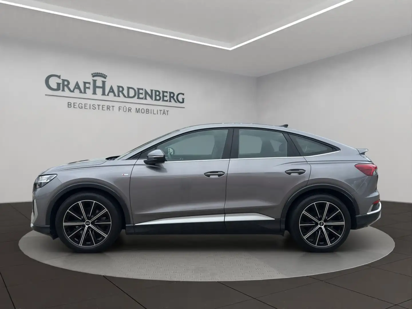 Audi e-tron S line 35 Grau - 2