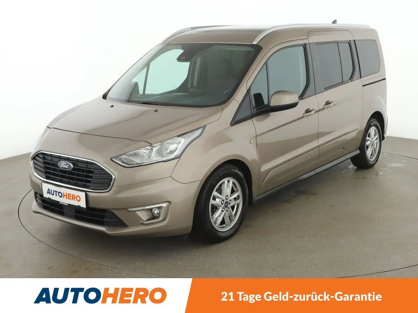 Ford Grand Tourneo 1.5 EcoBlue TDCi Titanium Aut. *PANO*SPUR*ACC*CAM* Grijs - 1