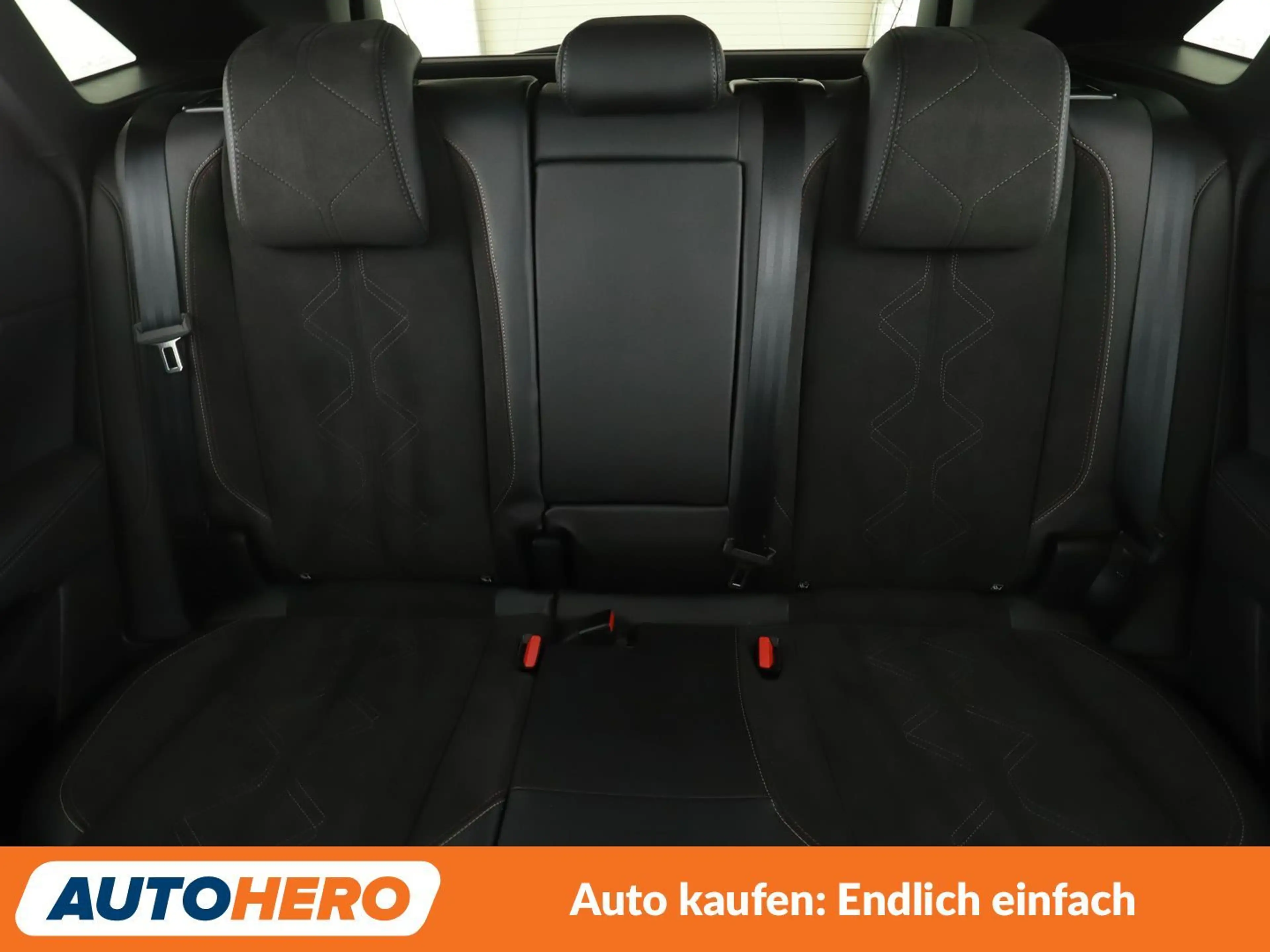 DS Automobiles DS 7 Crossback 2.0 Blue-HDi Performance Line Aut.*CAM*NAVI* — photo 15