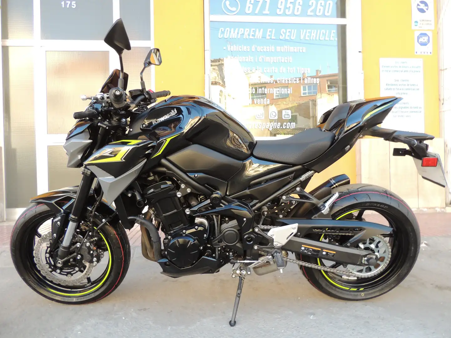 Kawasaki Z 900 125 ch PACK PERRFORMANCE Negro - 2
