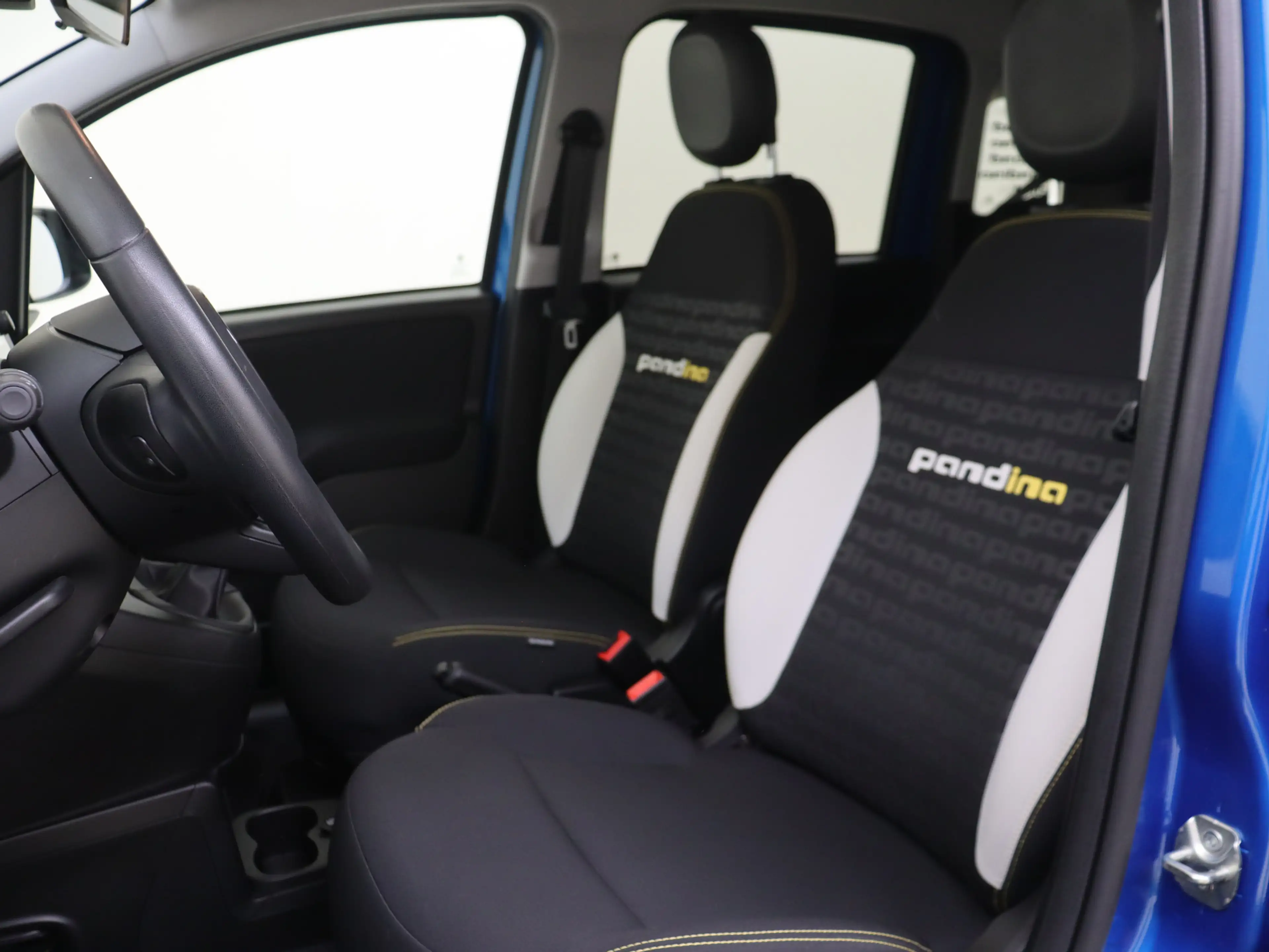 Fiat Panda 1.0 Hybrid Pandina — photo 10