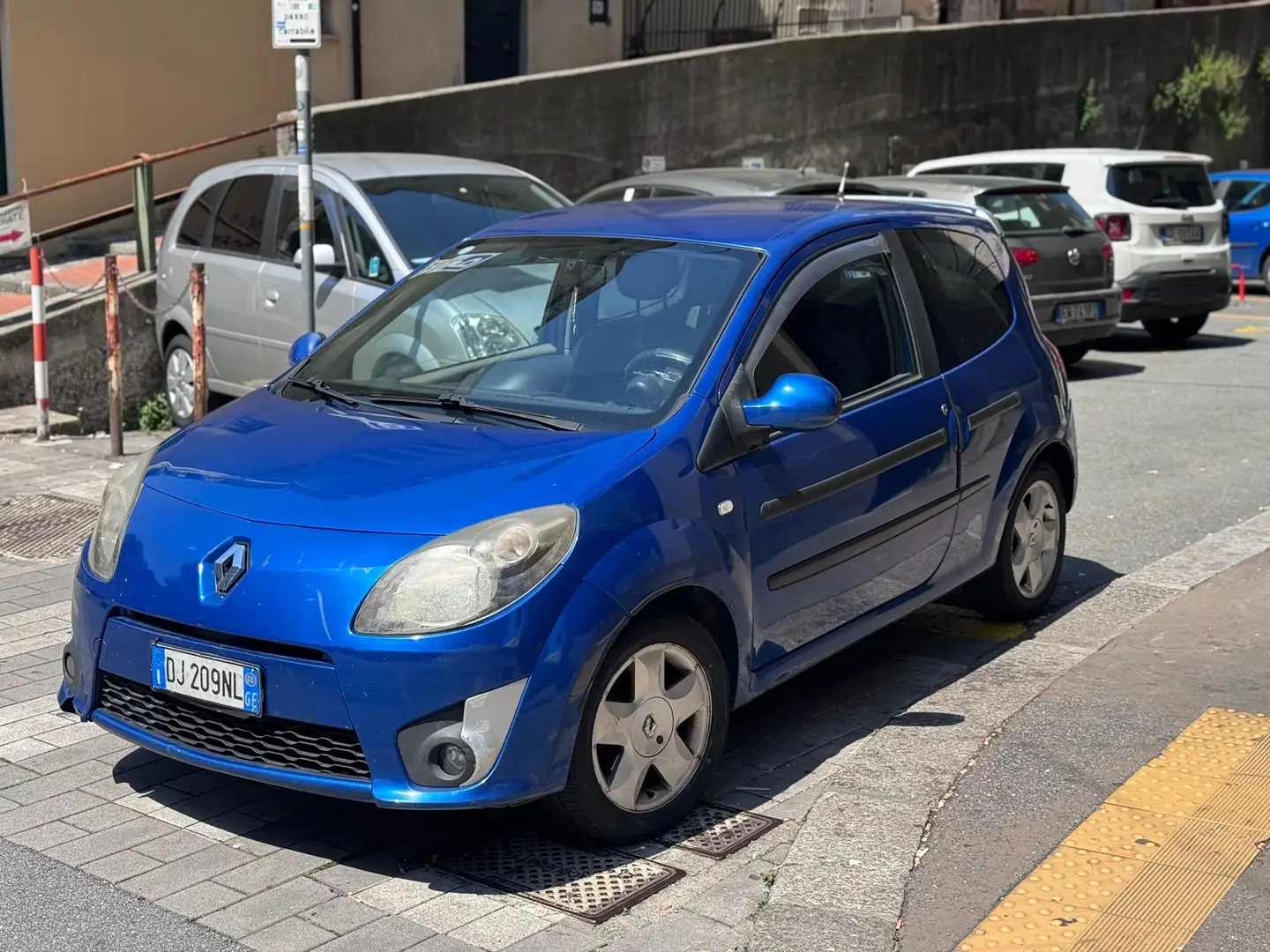 Renault Twingo 1.5 dci Confort 65cv Azul - 1