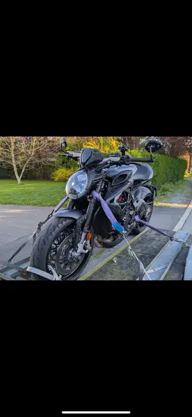 MV Agusta Dragster - foto 8