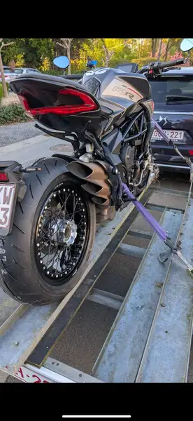 MV Agusta Dragster - foto 7