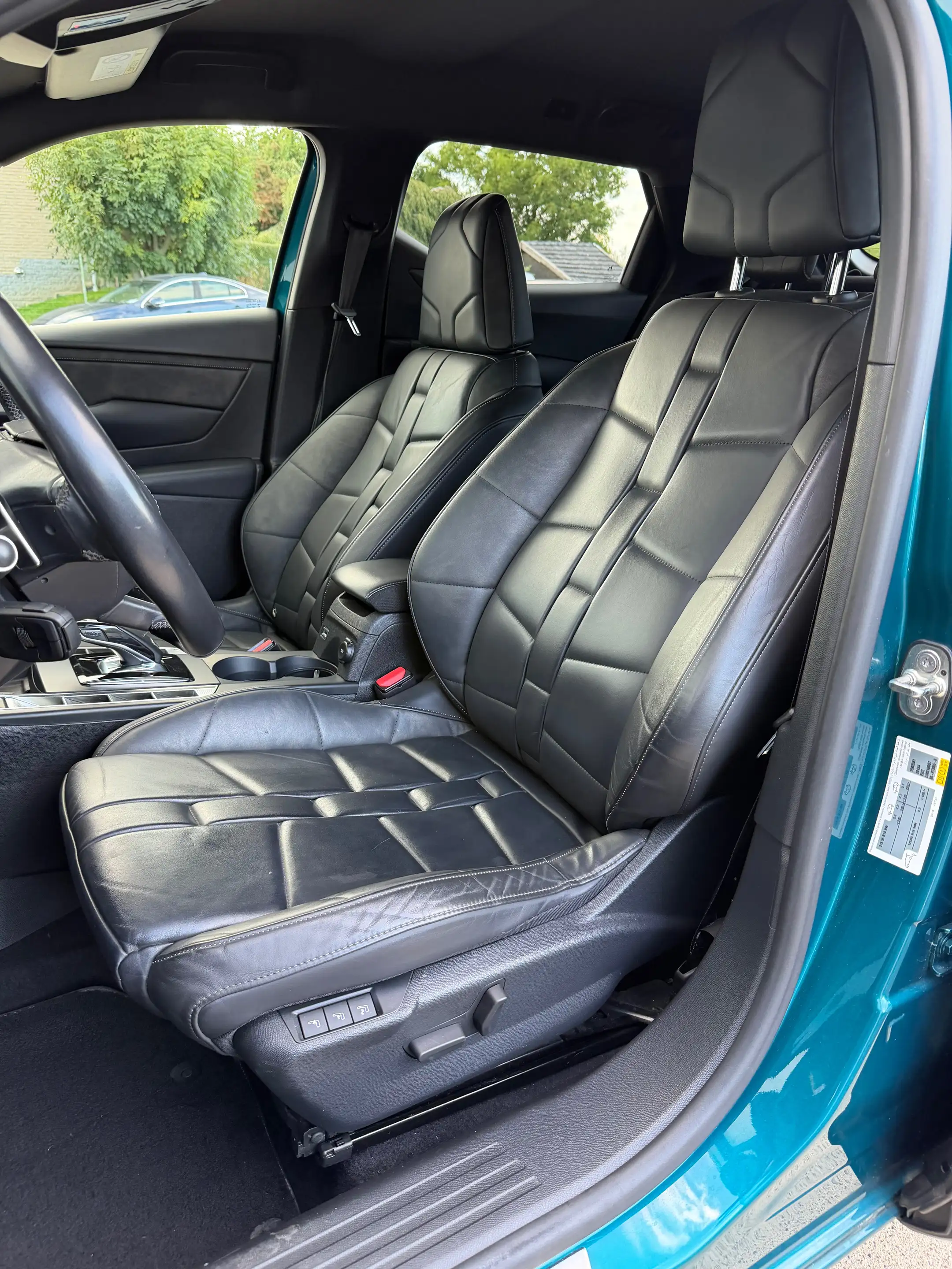 DS Automobiles DS 3 Crossback DS 3 CROSSBACK 1.5 BlueHDi Grand Chic (EU6.2) — photo 10