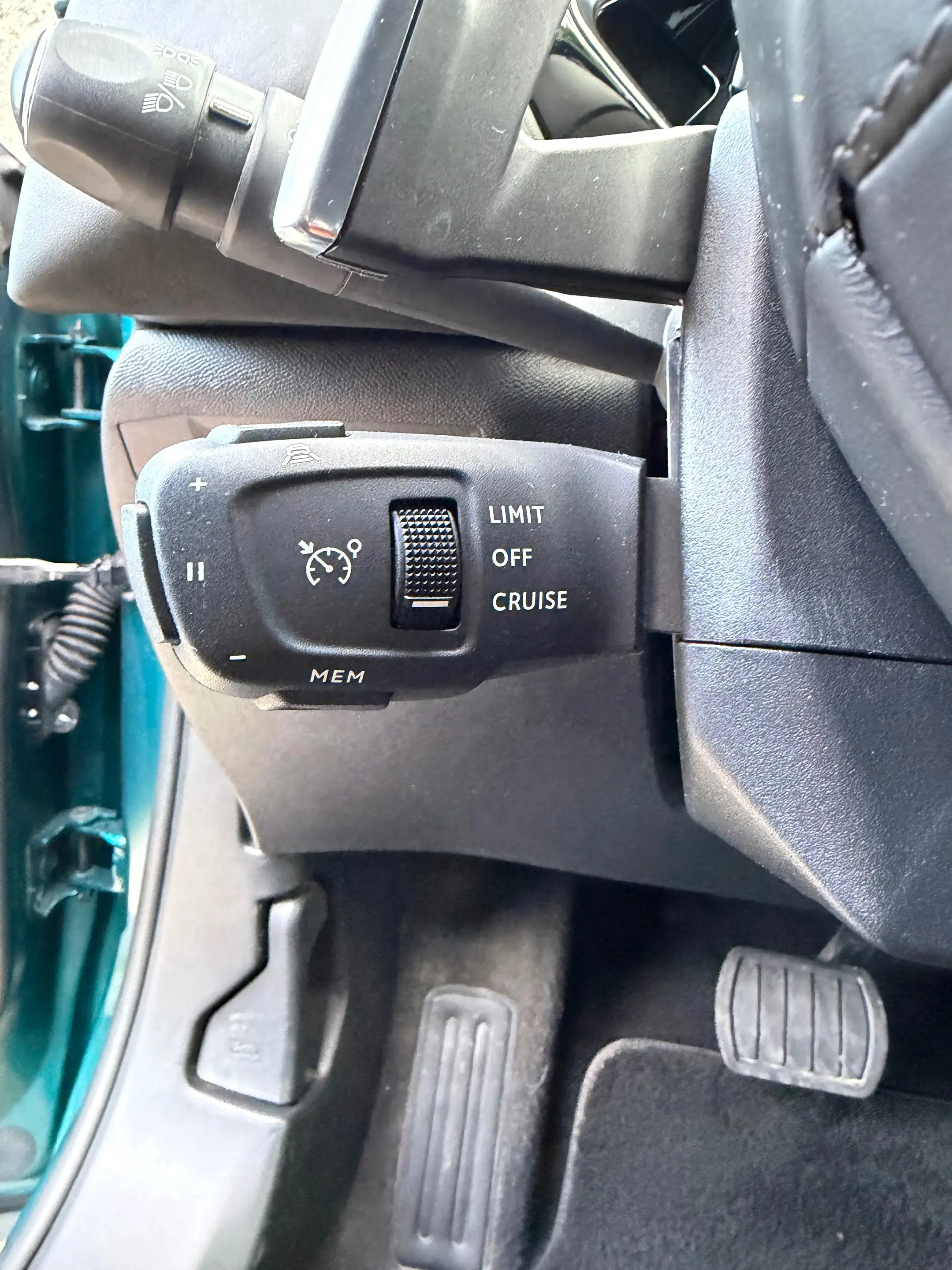 DS Automobiles DS 3 Crossback DS 3 CROSSBACK 1.5 BlueHDi Grand Chic (EU6.2) — photo 13