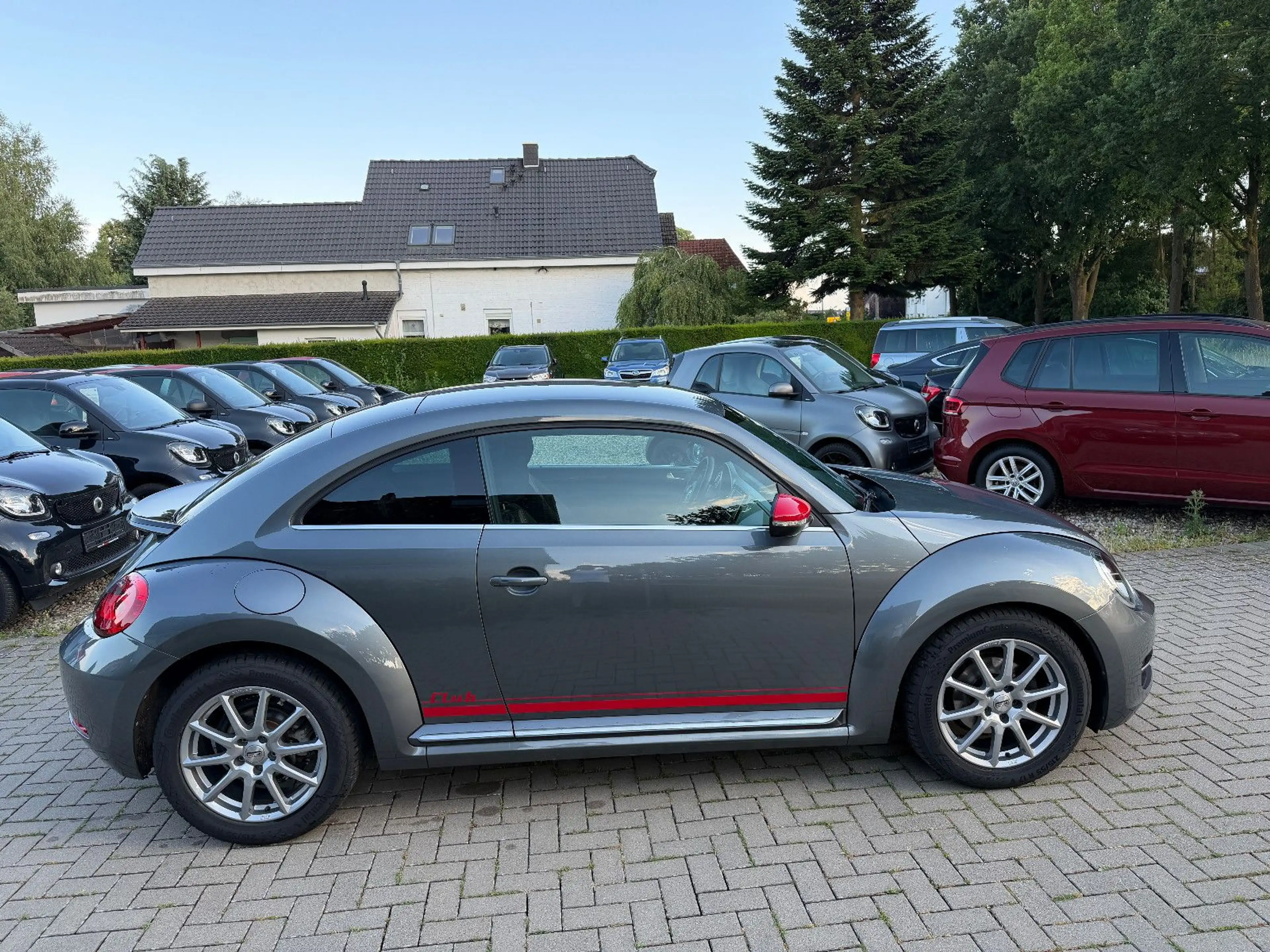 Volkswagen Beetle Lim. Club BMT XENON-150PS-NAVI-KAM-FENDER — photo 8