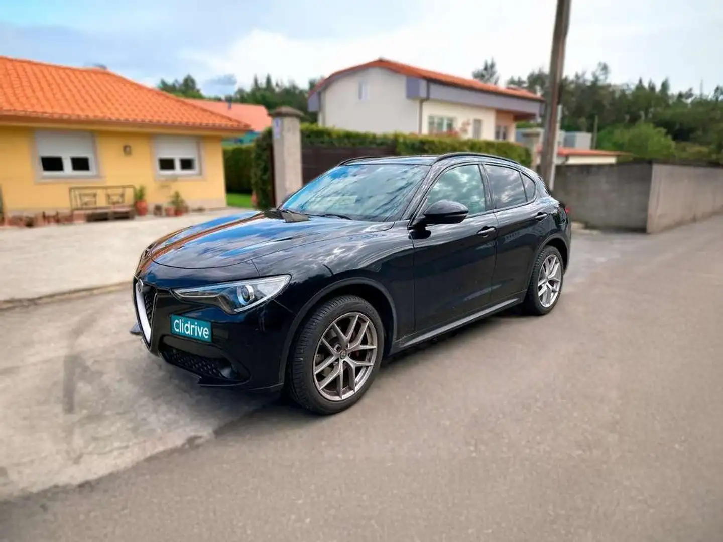 Alfa Romeo Stelvio 2.2 210cv Diésel Executive Q4 Noir - 2