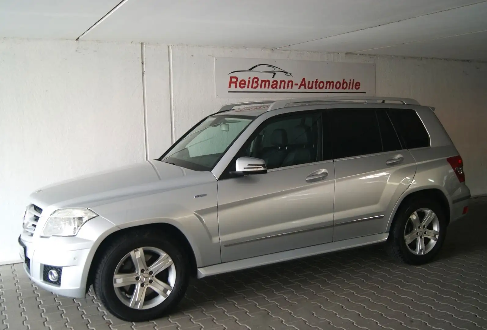 Mercedes-Benz GLK 220 CDI 4Matic, XENON, SITZHEIZG, NAVI, PDC Silber - 1