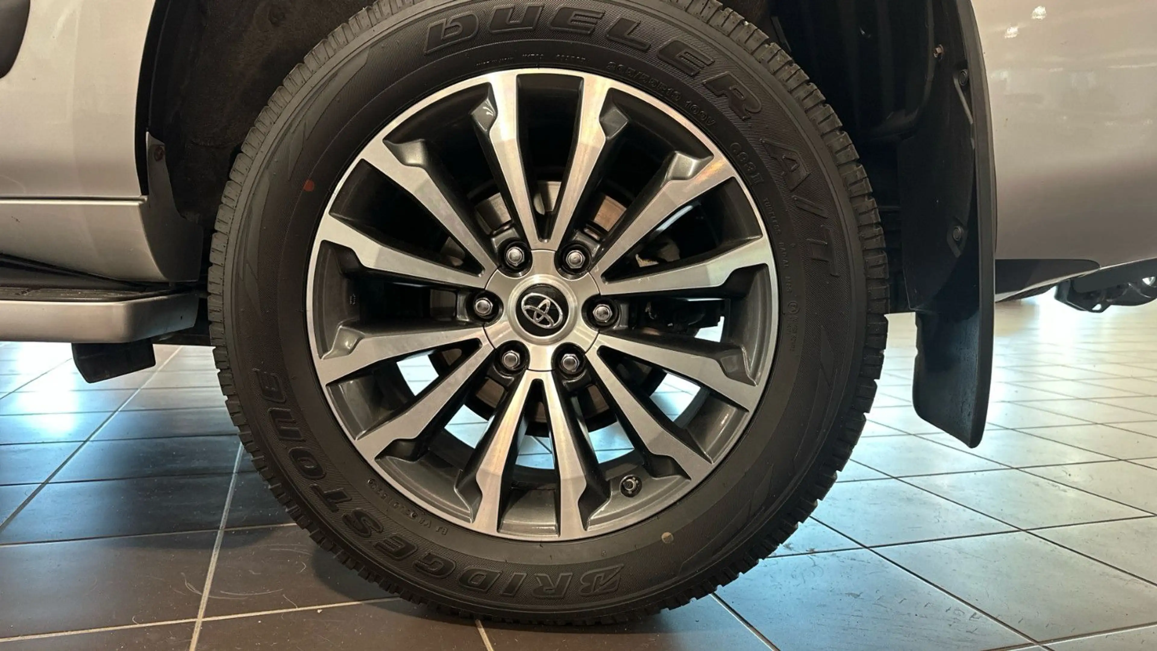 Toyota Land Cruiser 2.8 D-4D Executive Automatik Leder — photo 9