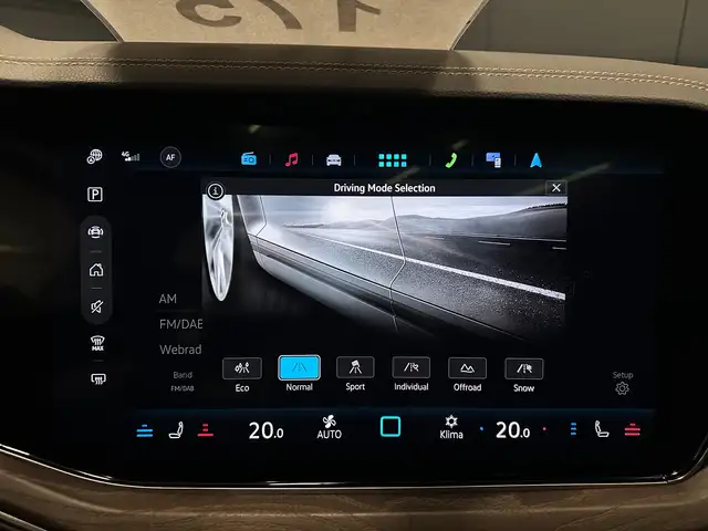 Volkswagen Touareg view 26