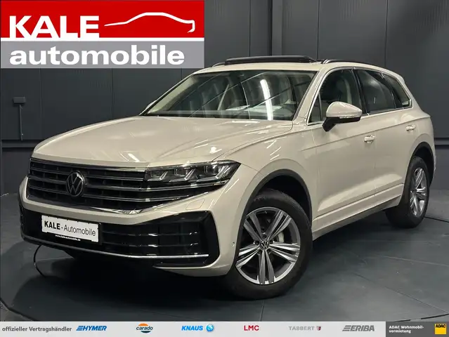 Volkswagen Touareg main image