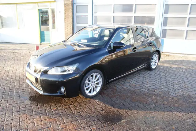 Lexus CT 200h Hybrid