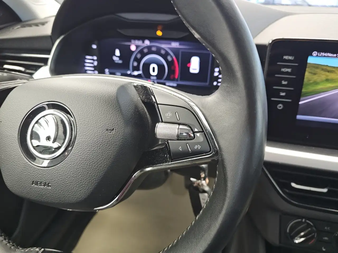 Skoda Kamiq Ambition LED,PDC,Sitzheizung,Navi,AHK, миниатюра 17