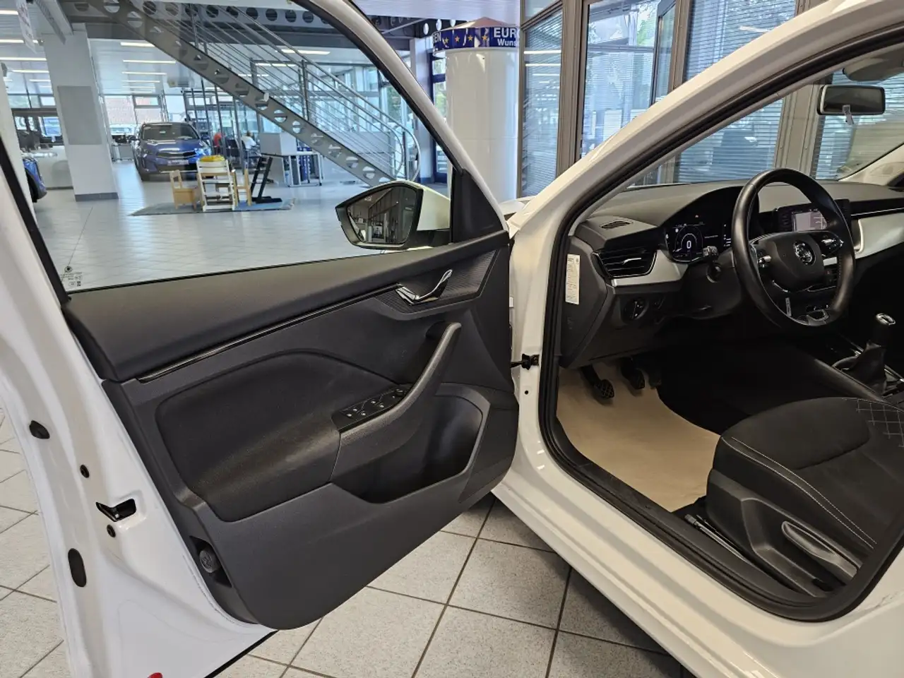 Skoda Kamiq Ambition LED,PDC,Sitzheizung,Navi,AHK, миниатюра 23