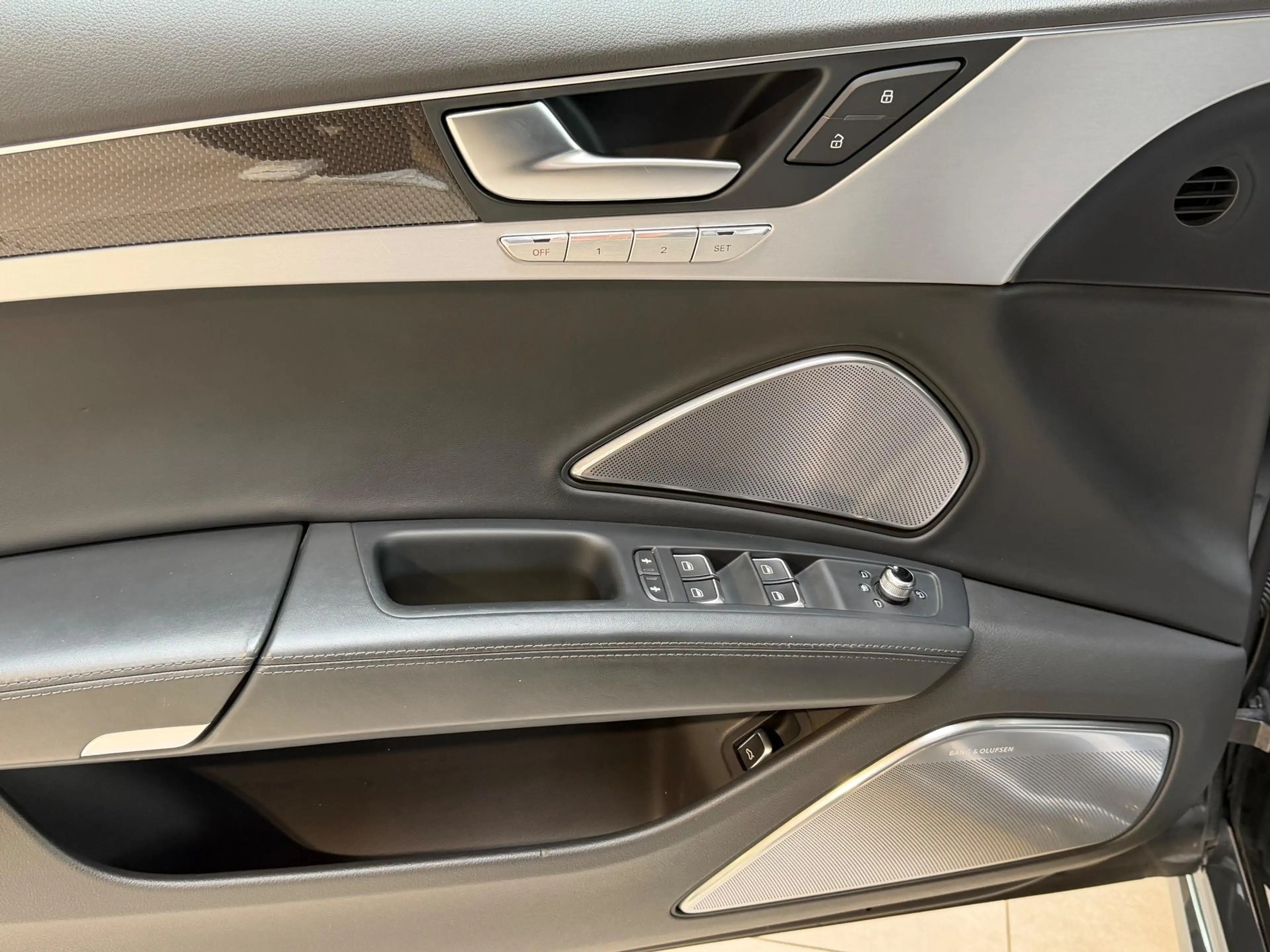 Audi S8 4.0 TFSI quattro 382 kW (519 PS), Autom. 8-Gang — photo 13