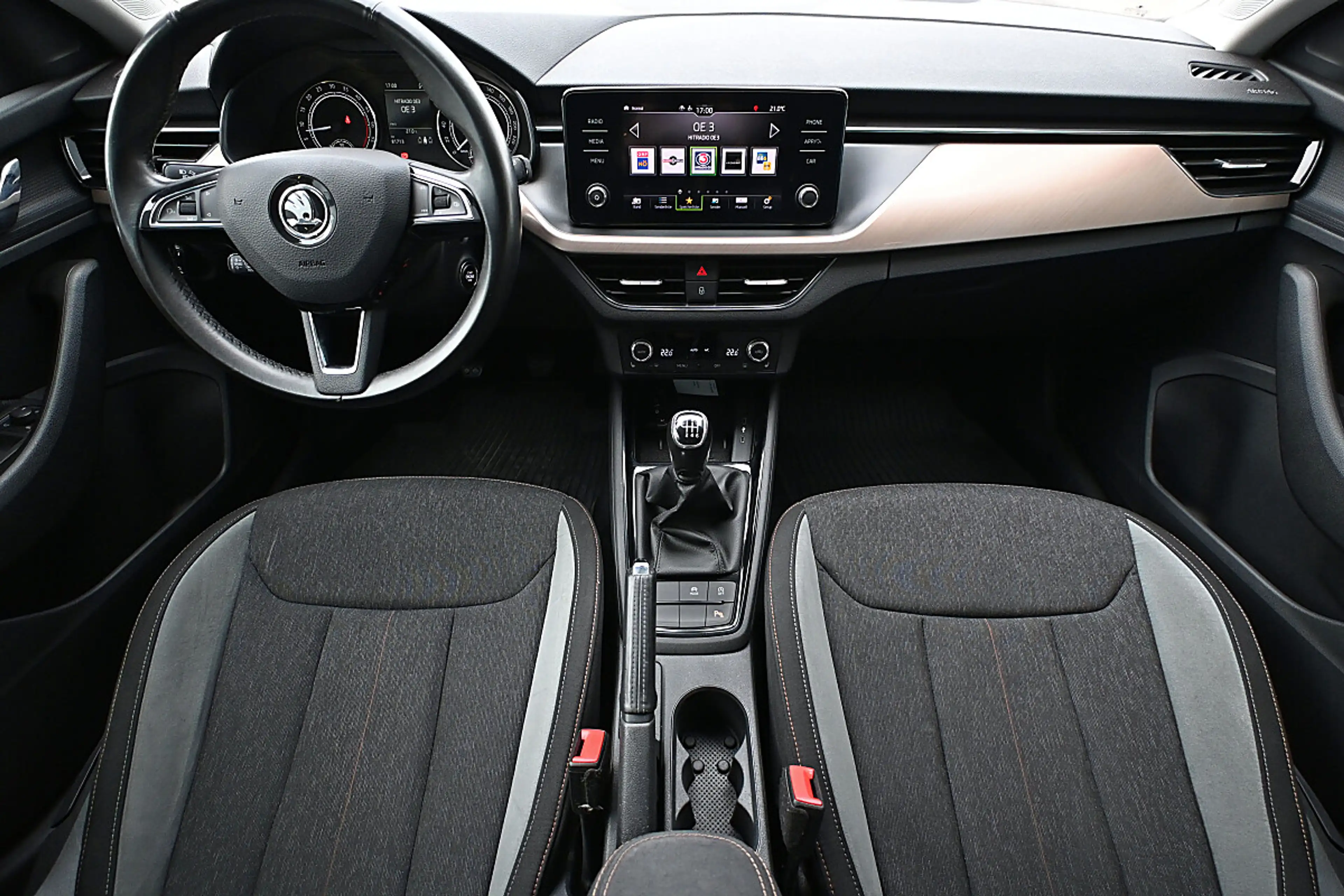 Skoda Scala 1,6 TDI Style ACC, AHK schwenkbar, LED, eKlappe... — photo 10