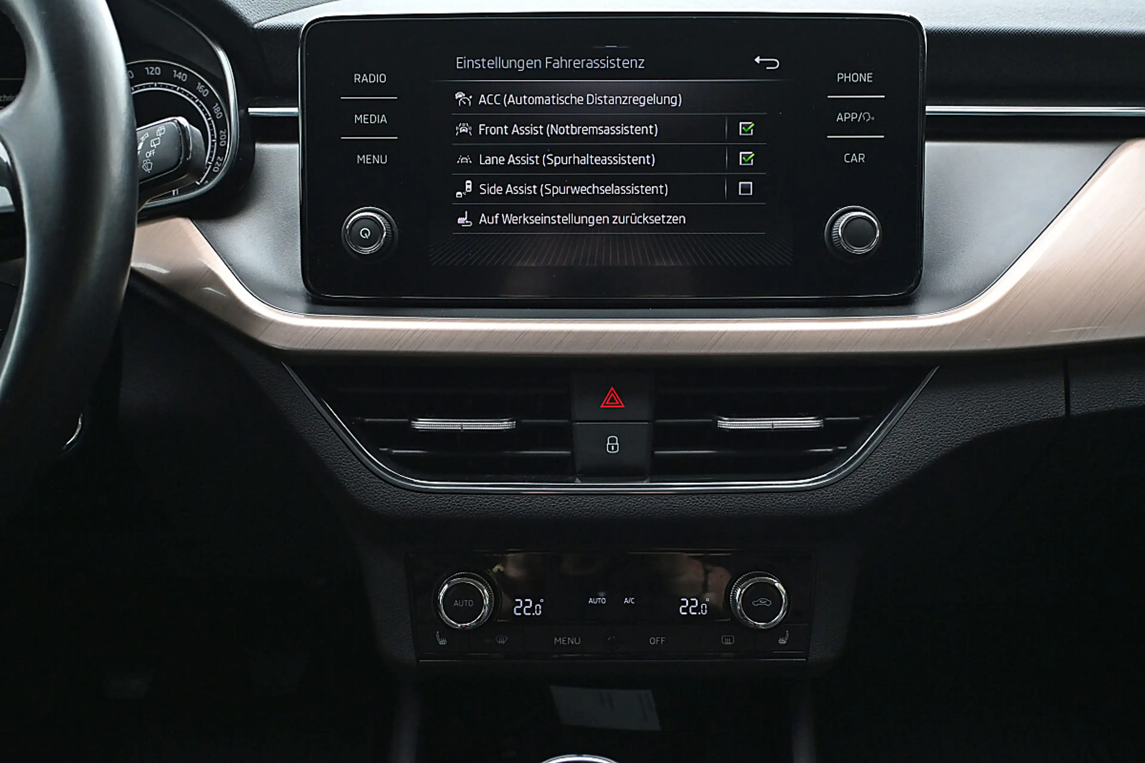 Skoda Scala 1,6 TDI Style ACC, AHK schwenkbar, LED, eKlappe... — photo 14