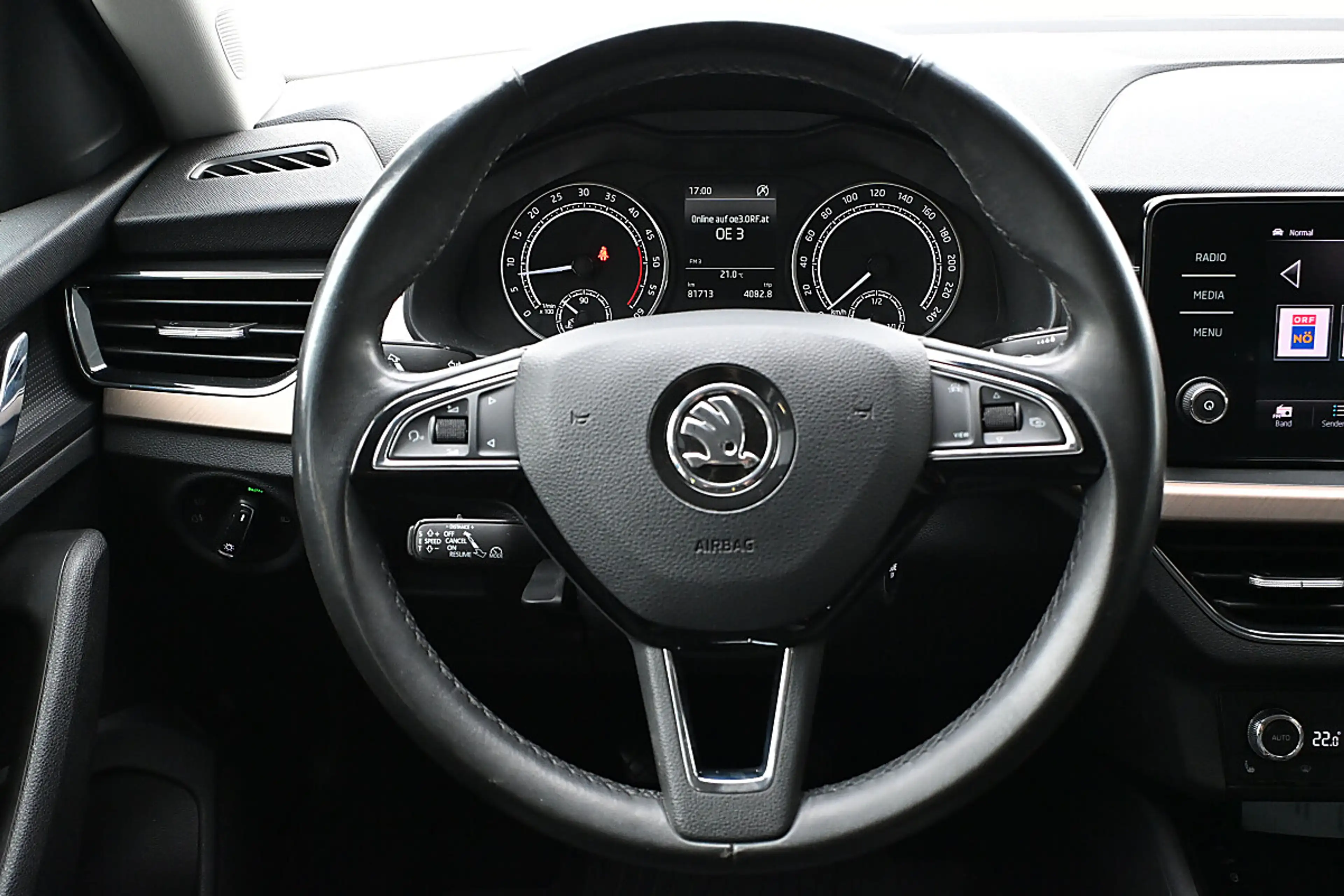 Skoda Scala 1,6 TDI Style ACC, AHK schwenkbar, LED, eKlappe... — photo 12