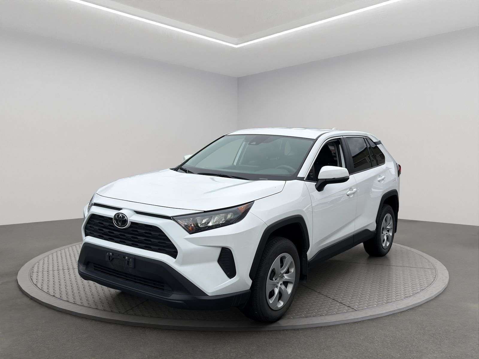 2025 Toyota RAV 4 LE