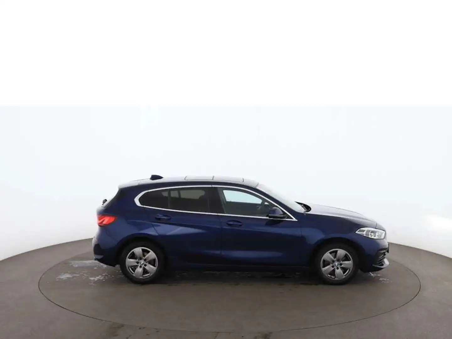 BMW 118 d Advantage Aut LED AHK SKY NAVI ASSIST PDC Blau - 2