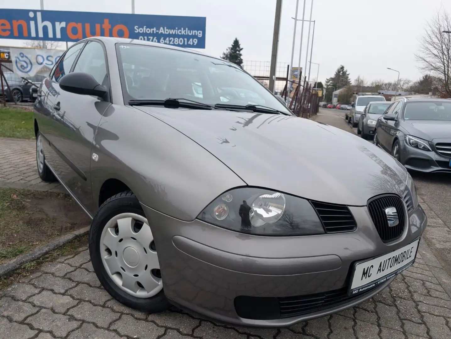 SEAT Ibiza 1.4 16V 55 kW Fresh*1-HAND*KLIMA*ZV-FUNK ! Grau - 2
