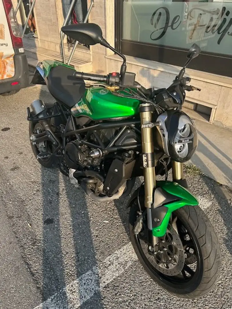 Benelli 752 S Verde - 1