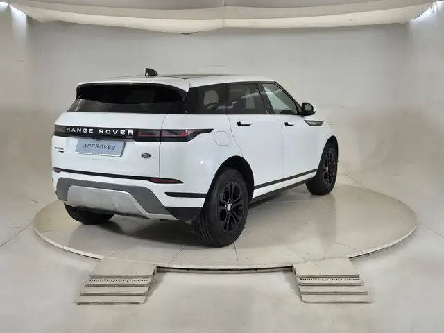 Land Rover Range Rover Evoque view 2