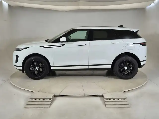 Land Rover Range Rover Evoque view 6