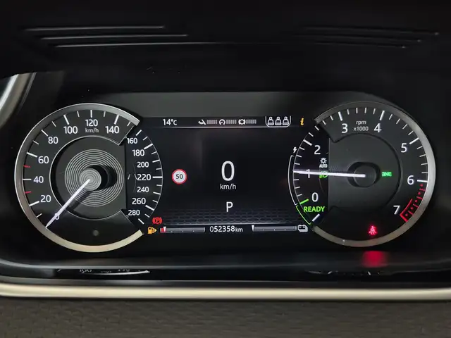 Land Rover Range Rover Evoque view 13
