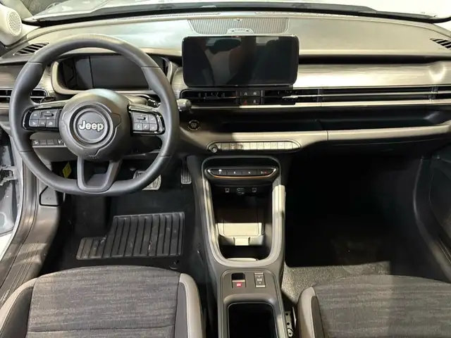 Jeep Avenger view 10
