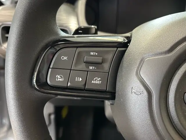 Jeep Avenger view 12