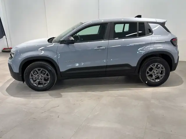 Jeep Avenger view 7