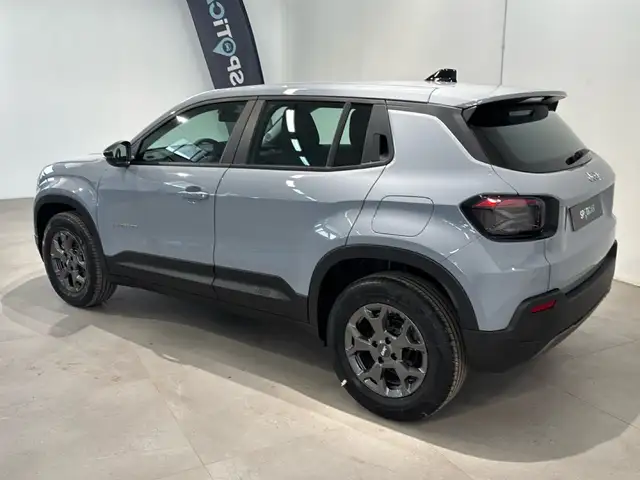 Jeep Avenger view 6