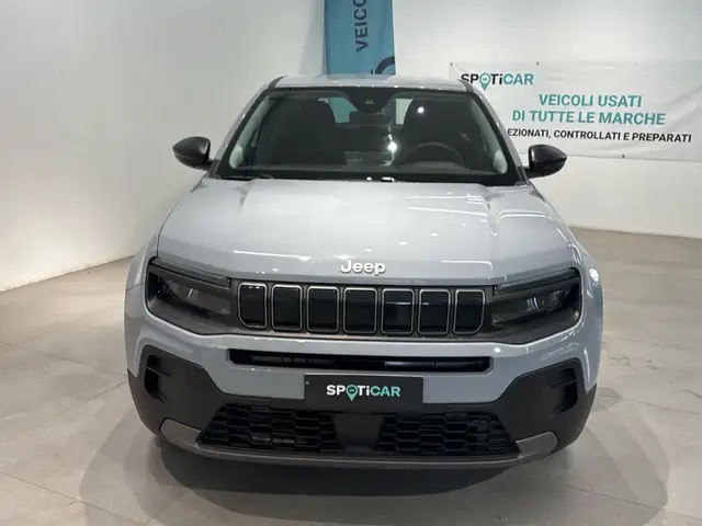 Jeep Avenger view 2