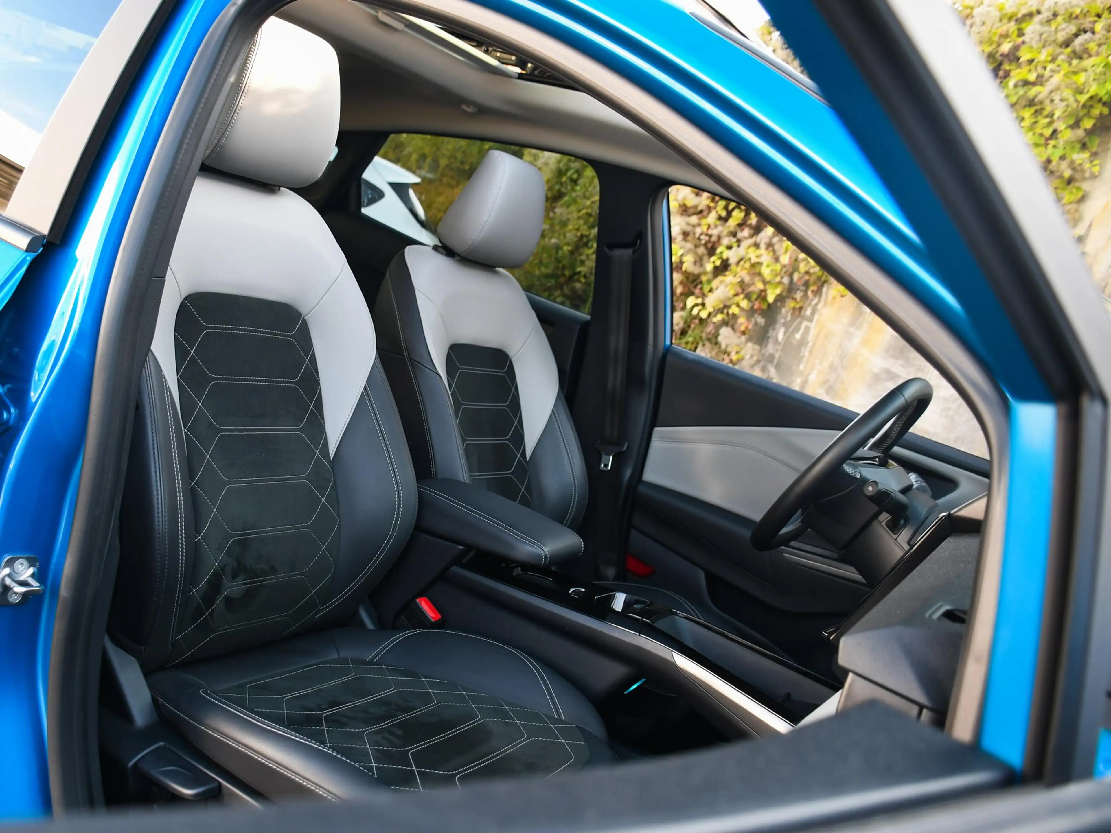 Ford Puma Gen-E Premium 44 kWh 168pk Automaat PANO | 19''LM | B&O — photo 11