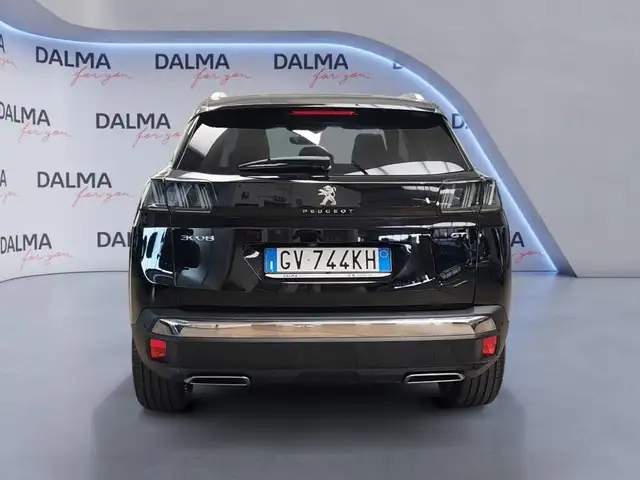 Peugeot 3008 view 4