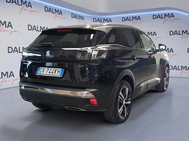 Peugeot 3008 view 5