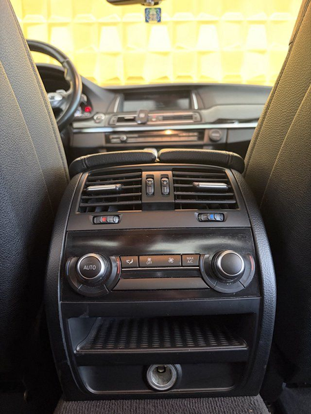 BMW 550 d xDrive *M-PAKET*SHZ*NAV*LEDER*AHK*H&K* — photo 13