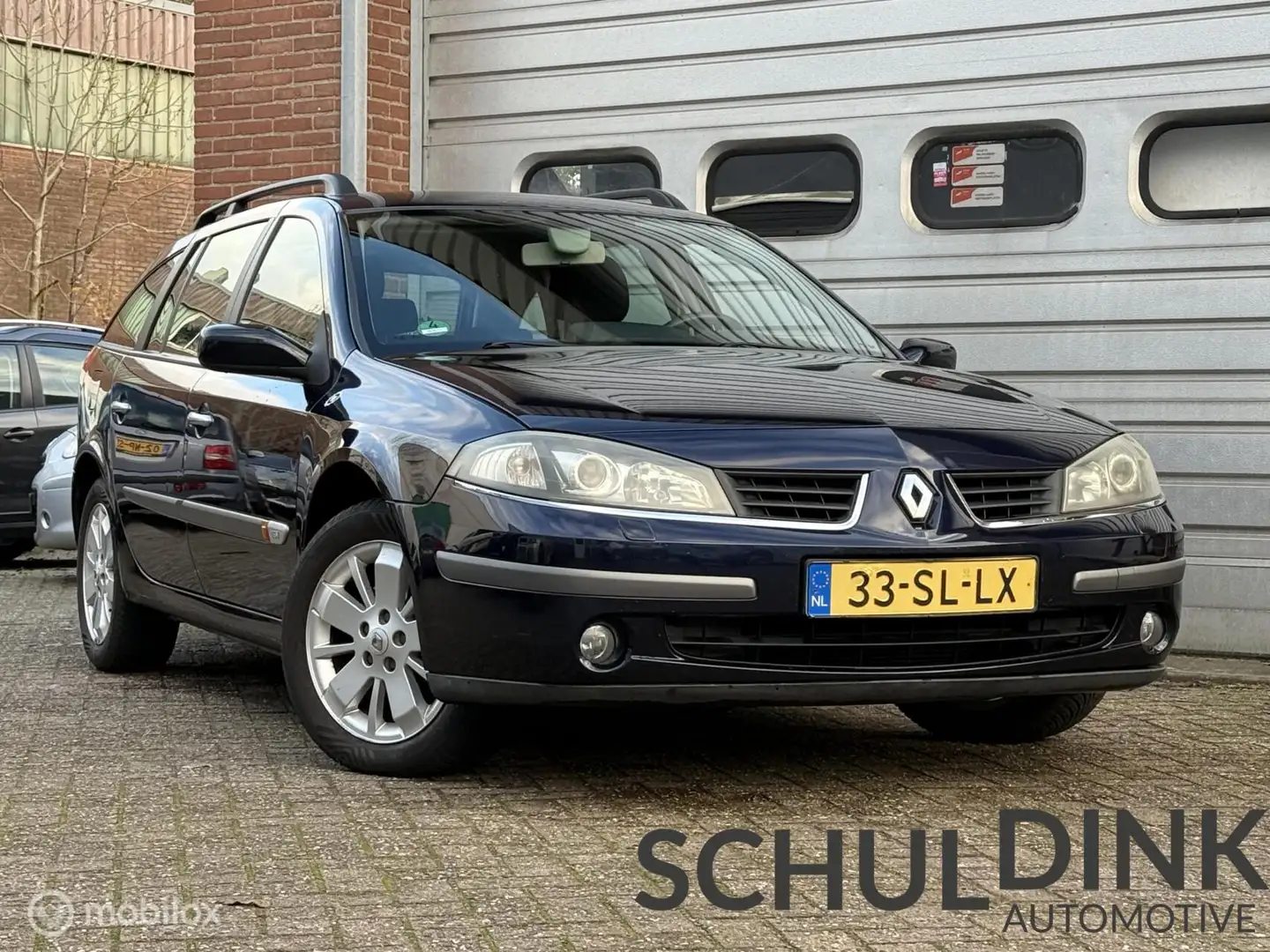 Renault Laguna Grand Tour 1.6-16V Tech Line CRUISE COTNROLE Blau - 1