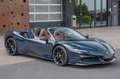 Ferrari SF90 Spider CARBON(12x)*CARPLAY*LIFT*TWO-TONE* Blau - thumbnail 4