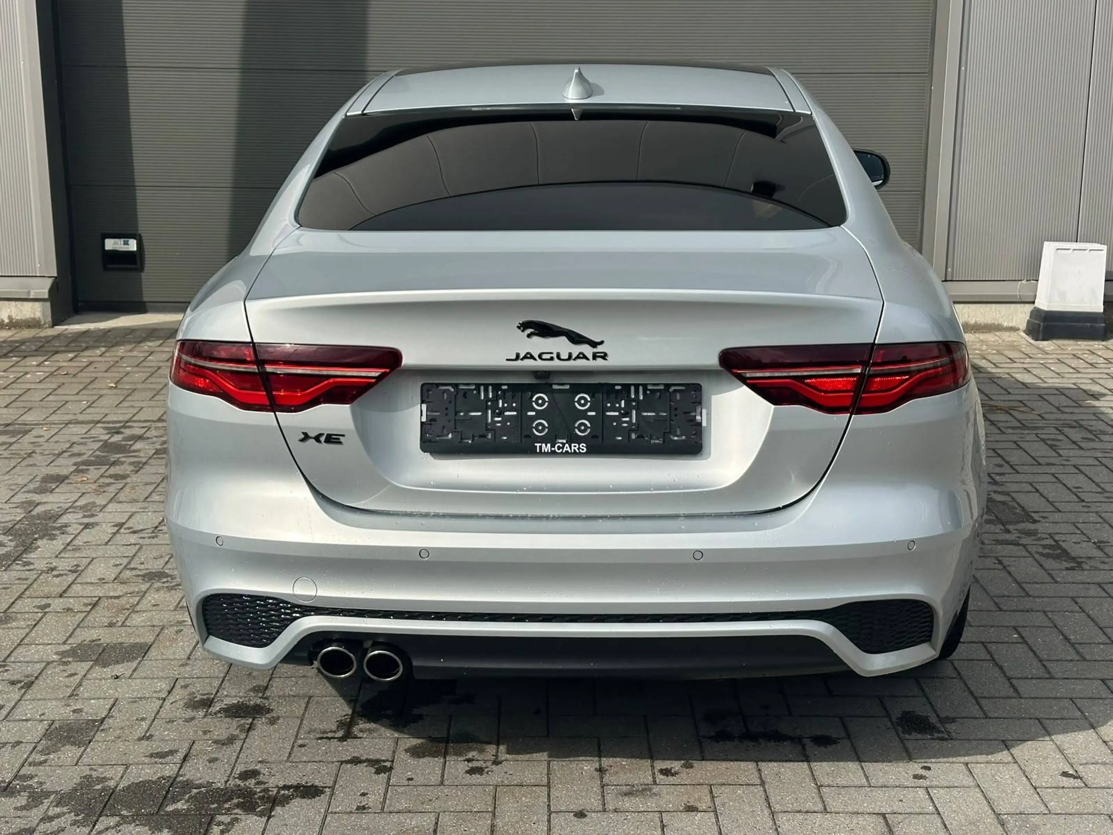 Jaguar XE LED/CAMERA/PANO DAK — photo 3