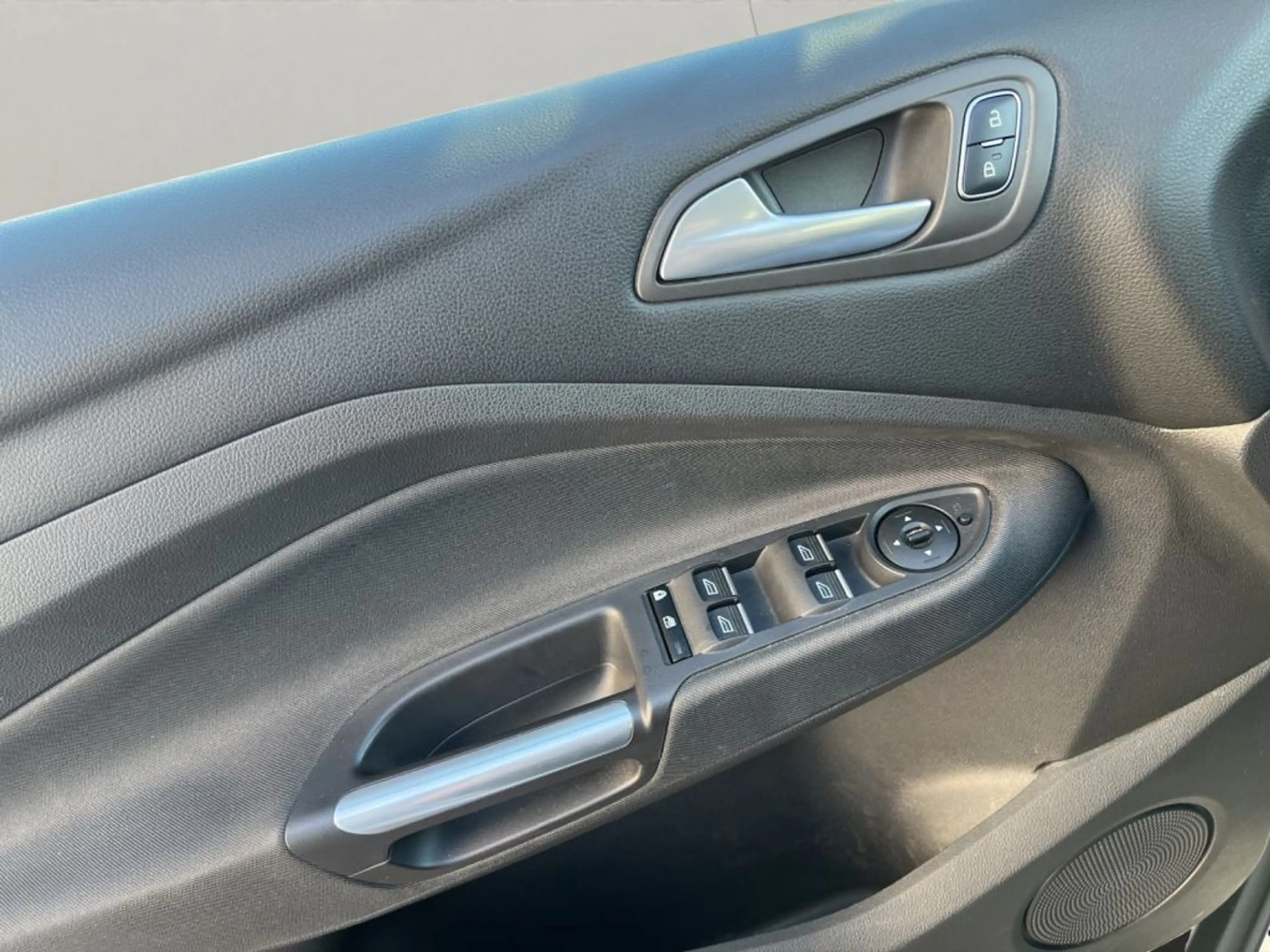 Ford Grand C-Max 1.5 EcoBoost Start-Stopp-System Aut. — photo 9