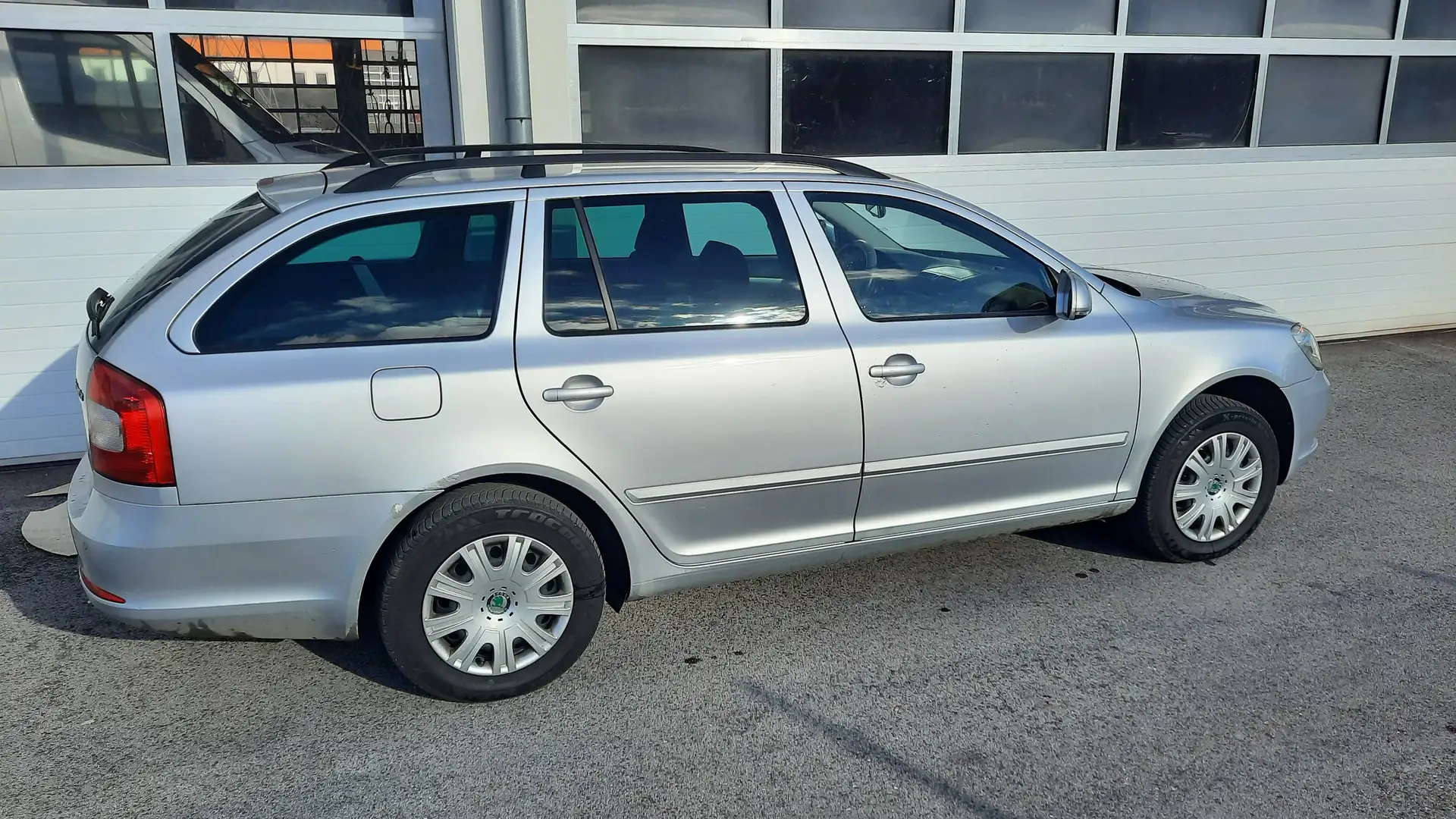Skoda Octavia Octavia Combi Ambition 1,6 TDI CR DPF 4x4 Ambition - 2