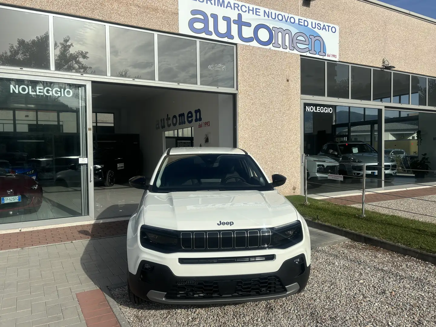 Jeep Avenger 1.2 turbo Summit fwd 100cv * KM ZERO * Bianco - 1