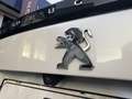 Peugeot e-2008 50kWh GT Pack Blanc - thumbnail 22
