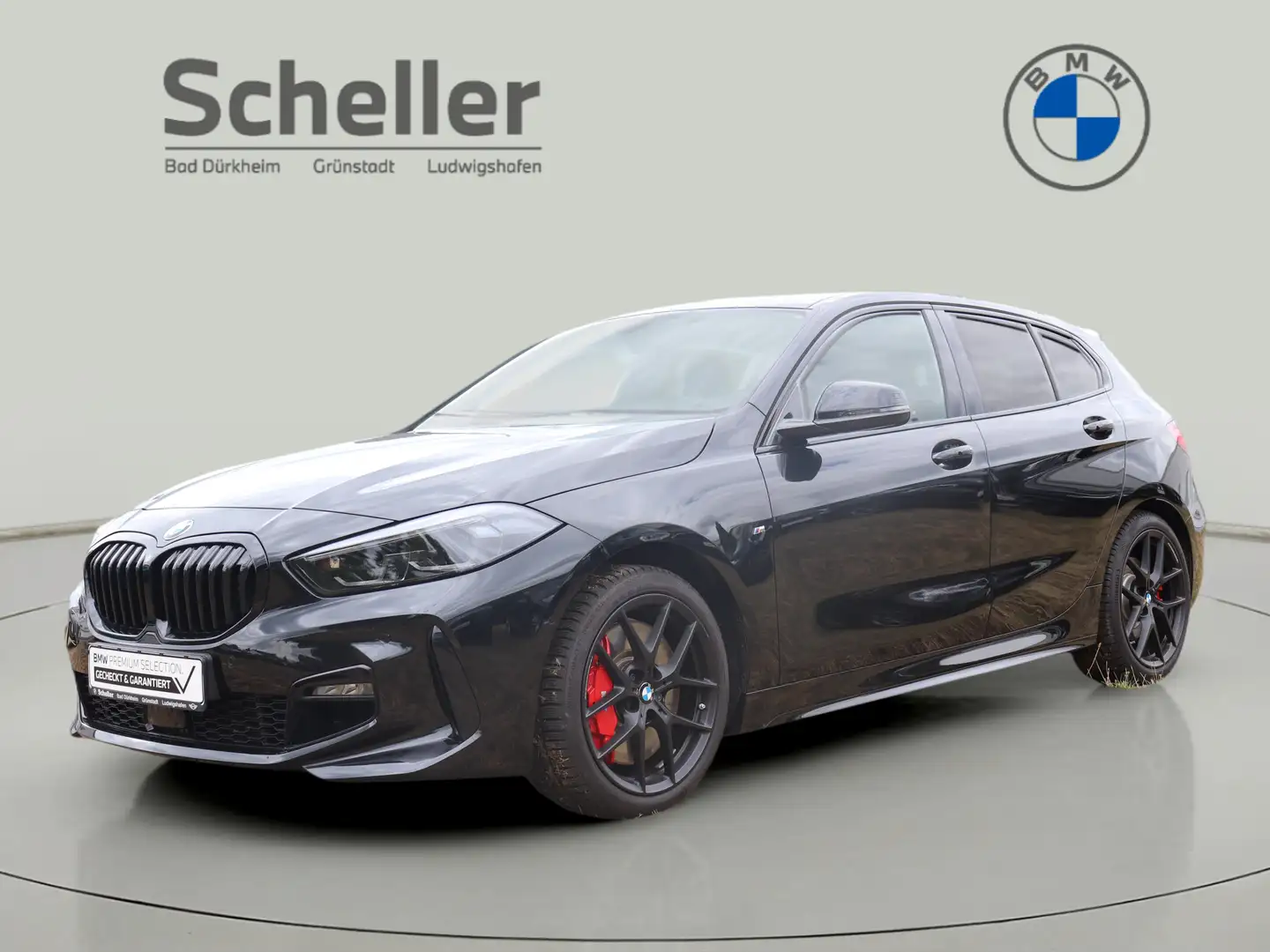 BMW 120 i M Sport Pro *Jahreswagen* Schwarz - 1