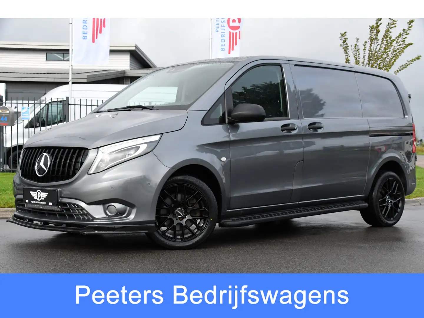 Mercedes-Benz Vito 119 CDI AMG Edition Adaptieve Cruise, Camera, LED, Gris - 1