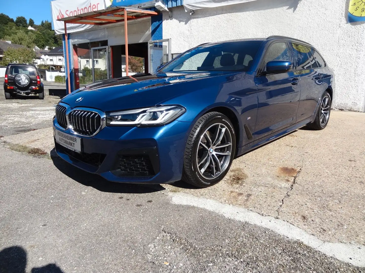 BMW 520 d xDrive M Sport/1.Hd/Virtual/AHK/Leder Bleu - 1